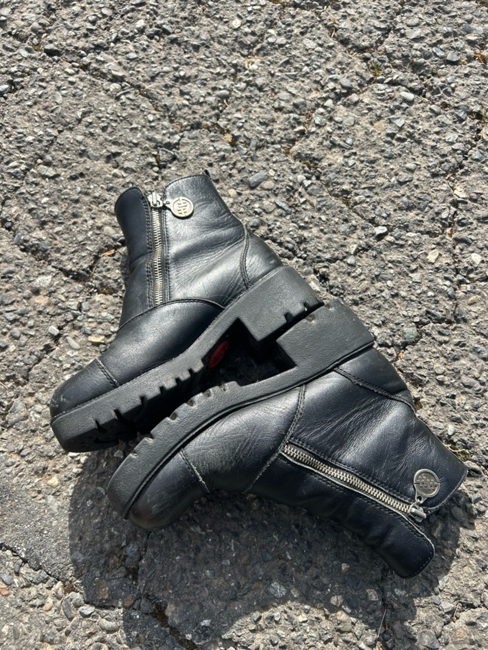 Double H Black Leather Side-Zip Moto Motorcycle Ankle Boots Sz 7.5 - Picture 7 of 11